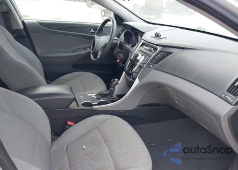 2013 Hyundai Sonata Gls z USA, uszkodzony, nr VIN 5NPEB4AC8DH541337